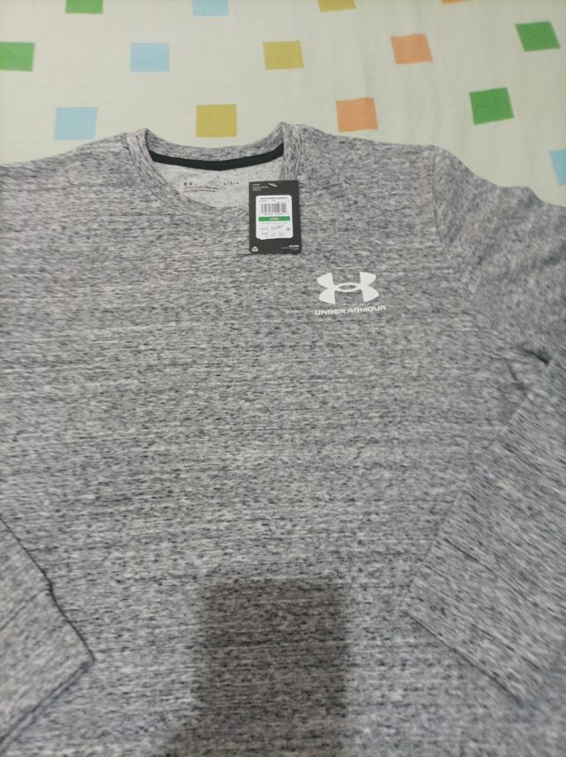 Sudadera Under Armour Gris
