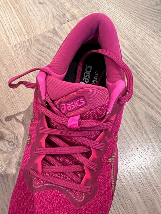 Zapatillas Asics mujer rosa. Como nuevas
