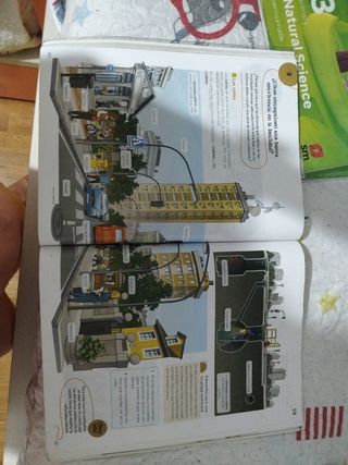 Ciencias Sociales 3.