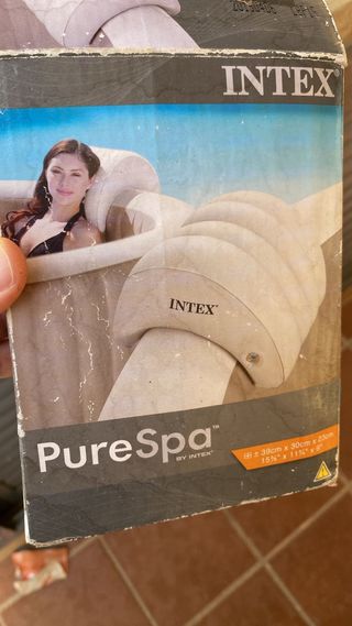 Accesorios jacuzzi en buen estado.

