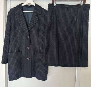 Traje chaqueta falda rayas 