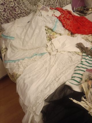 Ropa mujer talla38/40
Varias marcas en buen estado