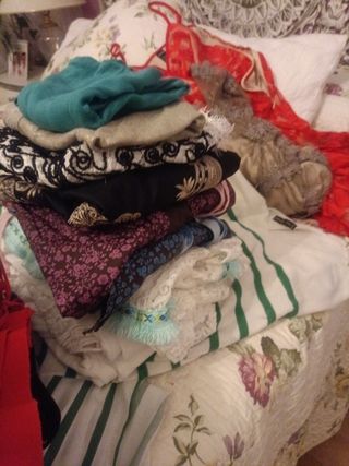 Ropa mujer talla38/40
Varias marcas en buen estado