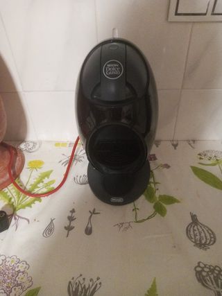 Cafetera Nescafé Dolce Gusto DeLonghi
