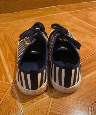 Zapatillas Stradivarius rayas marineras