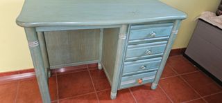 Mesa escritorio madera maciza azul