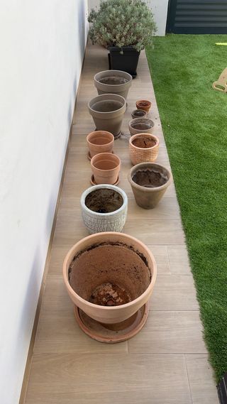 Maceteros barro: beige y marrón