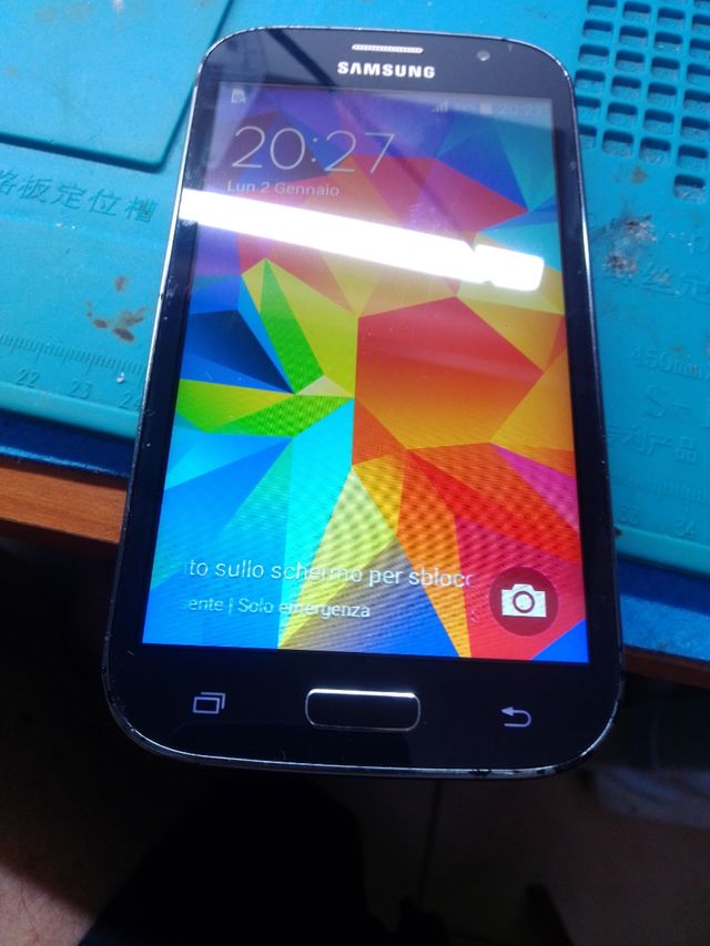 Samsung Galaxy Grand Neo Plus - bordi in argento