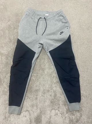 Pantalones Nike Tech - Negro y Gris