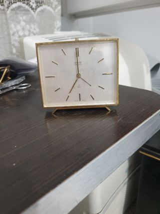 Reloj despertador ORIS dorado