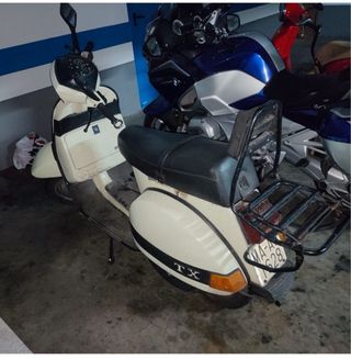 Vespa 200 - Blanco/Beige - 90