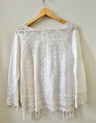 Blusa blanca de encaje