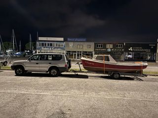 Embarcación pesca y paseo artesanal