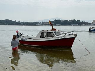 Embarcación pesca y paseo artesanal