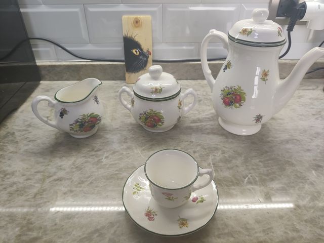 Cafetera San Claudio - Porcelana