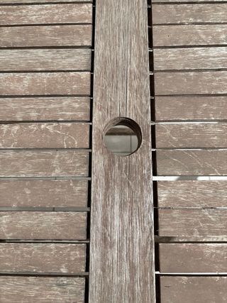 Mesa de jardín de madera