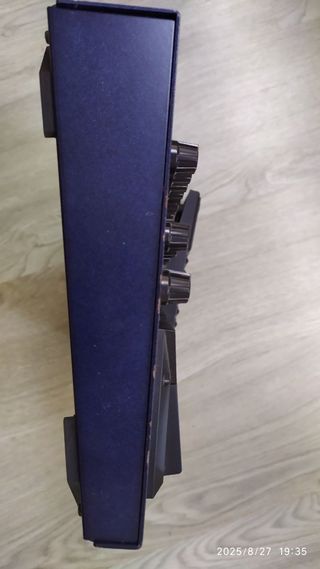 Boss ME-50B Bajo Multiefectos