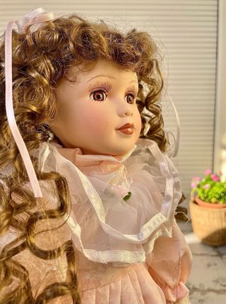 Muñeca porcelana antigua