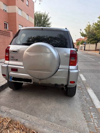 Toyota RAV4 2002