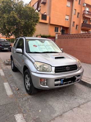 Toyota RAV4 2002