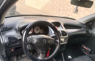 Peugeot 206 2005