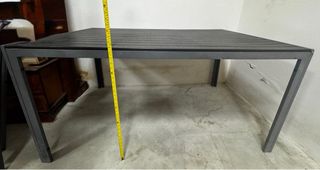 Mesa exterior gris - Resistente