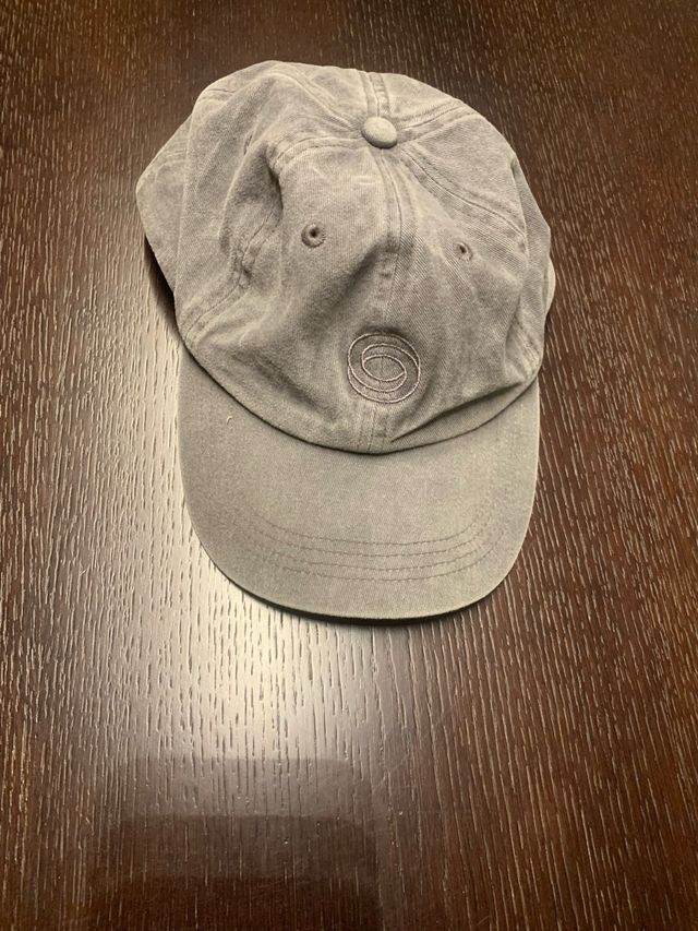 Gorra gris - gorra de béisbol