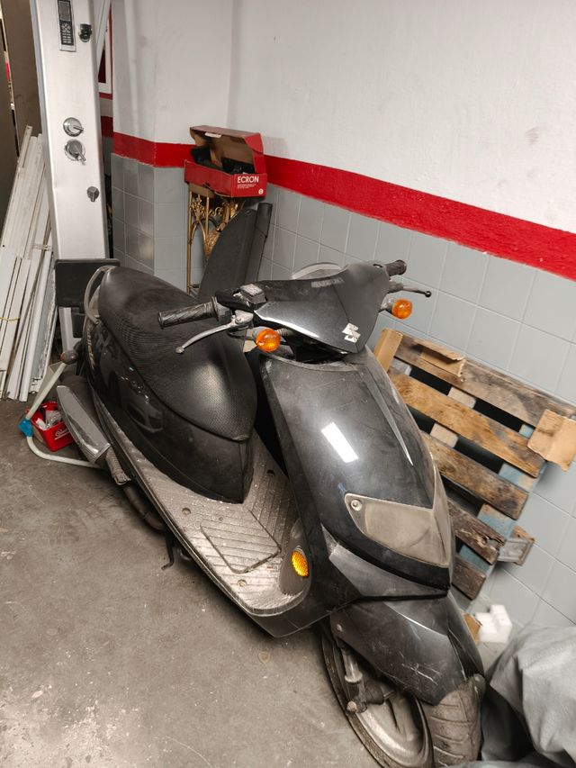 Suzuki Stilette: piezas