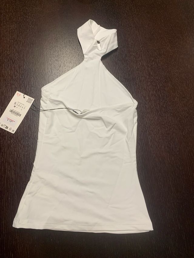 camiseta blanco halter con cuello