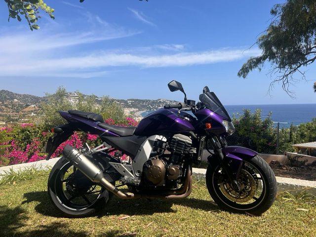 Kawasaki Z750 - Moto 750cc
