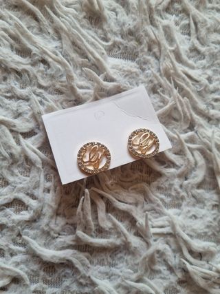 Pendientes Guess dorados