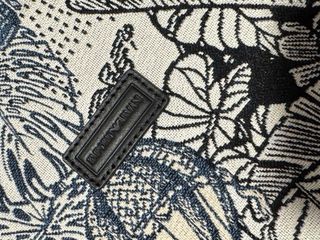 Bolso Armani - Beige y Azul Nuevo sin etiqueta 