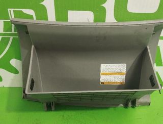 Kia 117467 4d84561220 guantera carnival 2.9 crdi