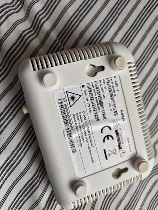 Router Zyxel + módem DSL