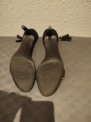 Sandalias tacón bajo H&M - negras - 41