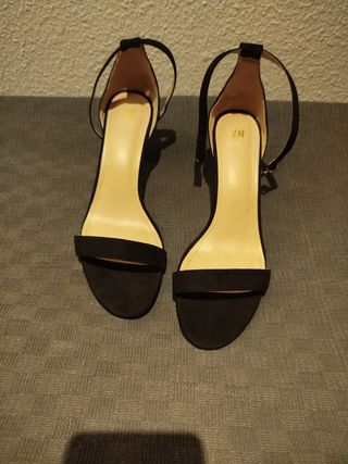 Sandalias tacón bajo H&M - negras - 41