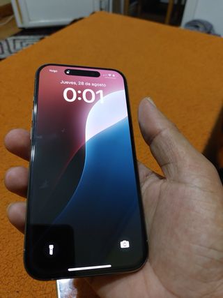 iPhone 15 Pro - funda transparente
