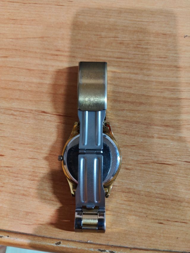 Reloj Regal Mujer Dorado