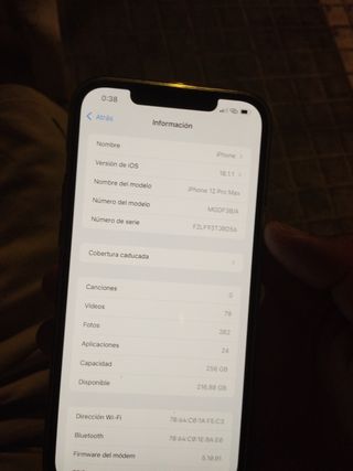 Iphone 12 pro max 82% batería