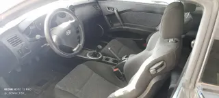 Hyundai Coupe 2004