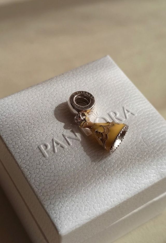 Charm Pandora Bella y Bestia