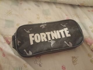 Estuche Fortnite  
