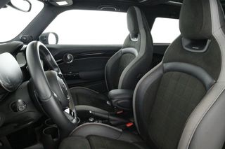 MINI Cooper John Cooper Works