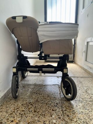 Bugaboo gemelar: Carro impecable