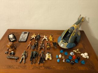Star Wars Lote Figuras + Vehiculo.