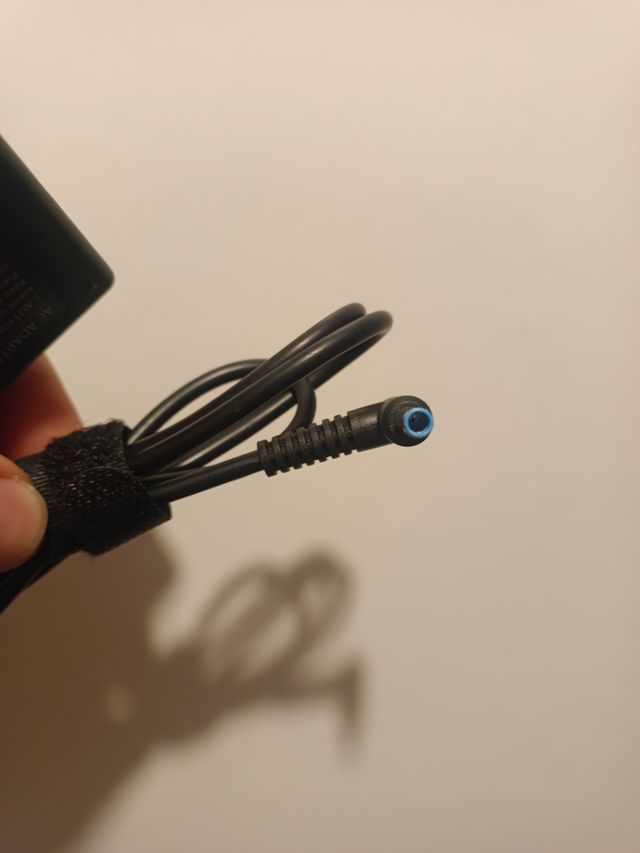 Cargador portatil HP 45W 19,5v nuevo a estrenar