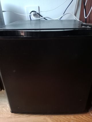 Mini congelatore verticale BD-32