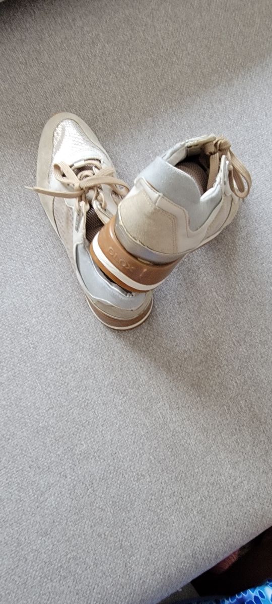 Zapatillas Geox beige