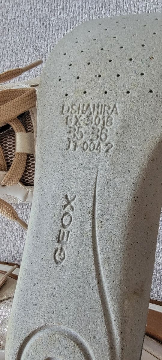 Zapatillas Geox beige