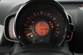 Toyota Aygo 1.0 X-Play